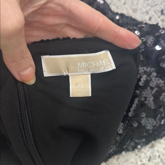 Michael Kors black sequin short sleeve top blouse XS back zip - Picture 4 of 8